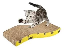 Rascador para gatos de la marca Mundotito, con superficie de sisal y estructura de madera para arañar y jugar.